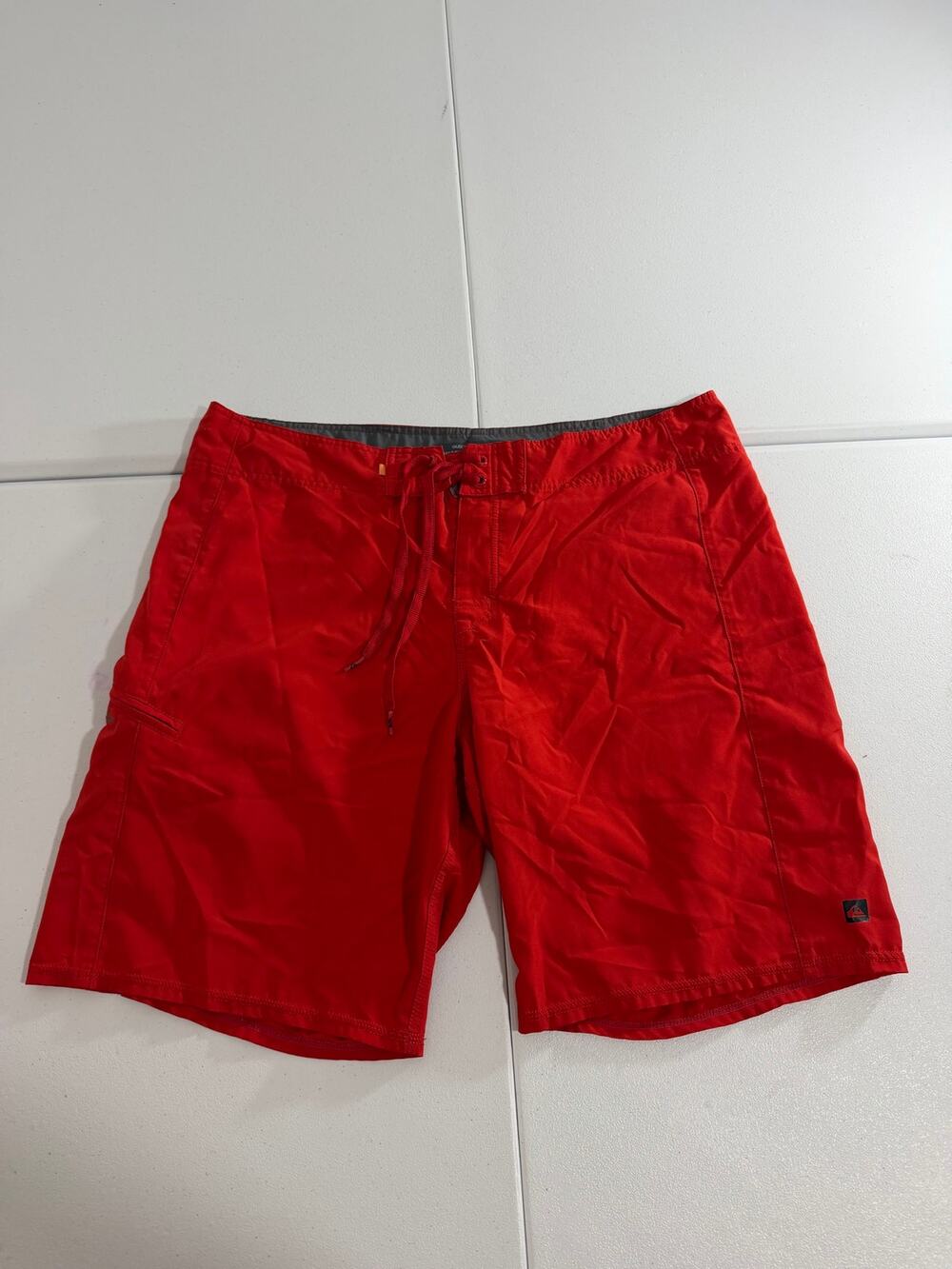 Quiksilver Waterman Boardshorts Mens Red Swim Trunks Zip Pocket Drawstring